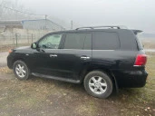 Автомобиль LEXUS LX 570, г. Ростов-на-Дону