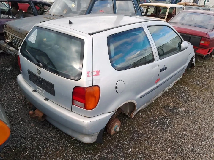 Транспортное средство  ФОЛЬКСВАГЕН ПОЛО  Год выпуска  н/д Цвет кузова - серебристый Государственный регистрационный знак н/д (VIN  WVWZZZ6NZWY190091)
