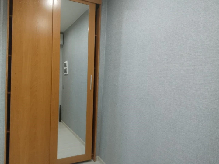 Квартира, общей площадью 31,2 кв. м, расположенное по адресу: Хабаровский край, Хабаровск, Амурский б-р, дом 48