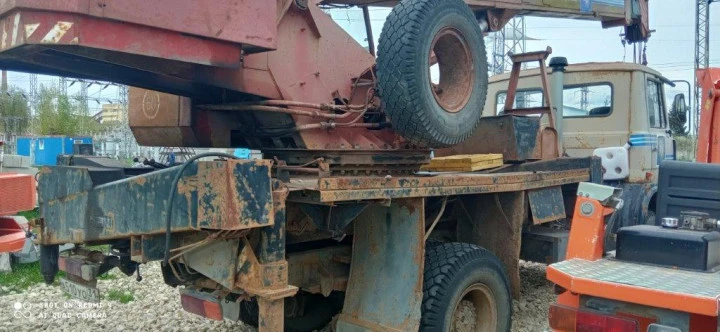 МАЗ 35737 кран автомобильный КС 357 15-1