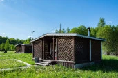 Эко-отель с фермой в Калужской области, Тарусский район (5 зданий, 14 земельных участков площадью 15,8 га, движимое имущество)