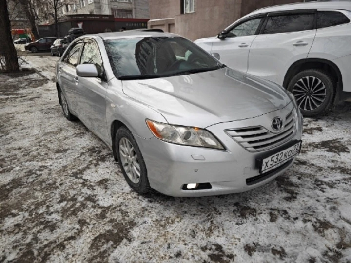 Автомобили легковые TOYOTA CAMRY 2006 года выпуска