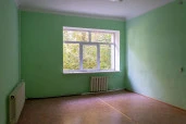 Здание больницы площадью 1 022,9 кв.м. и земельный участок площадью 29 110 кв.м. по адресу: Липецкая область, Становлянский муниципальный округ, с. Ламское, ул. Школьная, д. 20