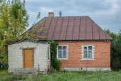 Здание ателье, площадь 77,5 кв. м., кад.№: 48:09:1390214:51 и земельный участок, площадь 418 +/- 14 кв.м., кад.№: 48:09:1390214:15 по адресу: Российская Федерация, Липецкая область, м.о. Измалковский, с. Афанасьево, ул. Елецкая, дом 73