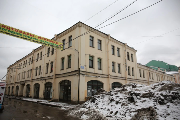 Аренда здания 3690.5 кв.м. на территории Апраксиного двора