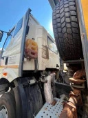 Специализированный, автомобиль - самосвал FAW J6, 2023, Идентификационный номер: LFWMXXRX6P1F02805, принадлежащий Продавцу на праве собственности, что подтверждается Договором купли-продажи № ОВ/Ф-330590-03-01-С-01 от 01.09.2023 г.