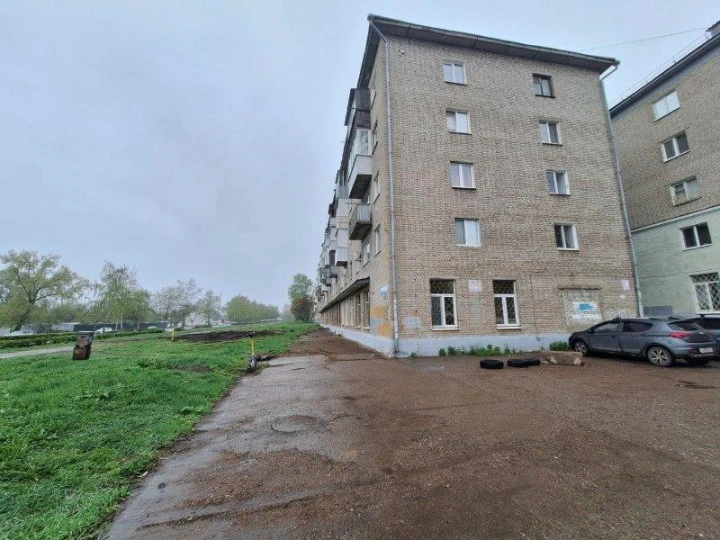 6/25 доли в общей долевой собственности на квартиру - 29,3 кв. м., на 1 этаже, кадастровый номер 02:55:030141:3097, Респ. Башкортостан, г. Уфа, ул. Интернациональная, д. 107, кв. 1А