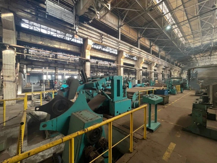 Линия автоматической продольной резки рулонного материала, модель ЛПР-1500, 2014 г.в.