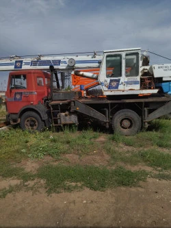 Автокран самоходный МАЗ-5337