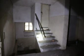 Право аренды нежилого здания площадью 853 кв. м в Апраксином дворе