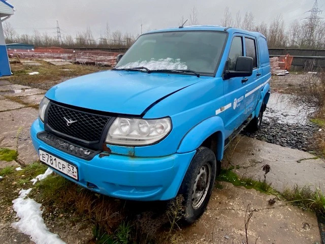 Автомобиль UAZ PICKUP
