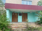 Нежилое здание, площадью 1 131 кв.м. и земельный участок в п. Колпна