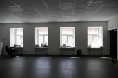 Право аренды помещения площадью 139,4 кв. м в Апраксином дворе.
