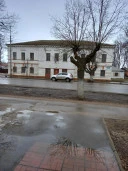 Здание, 2-этажное, 556,2 кв.м с земельным участком 542 кв.м по адресу: г. Ярославская обл., г. Переславль-Залесский, ул. Советская, д.14