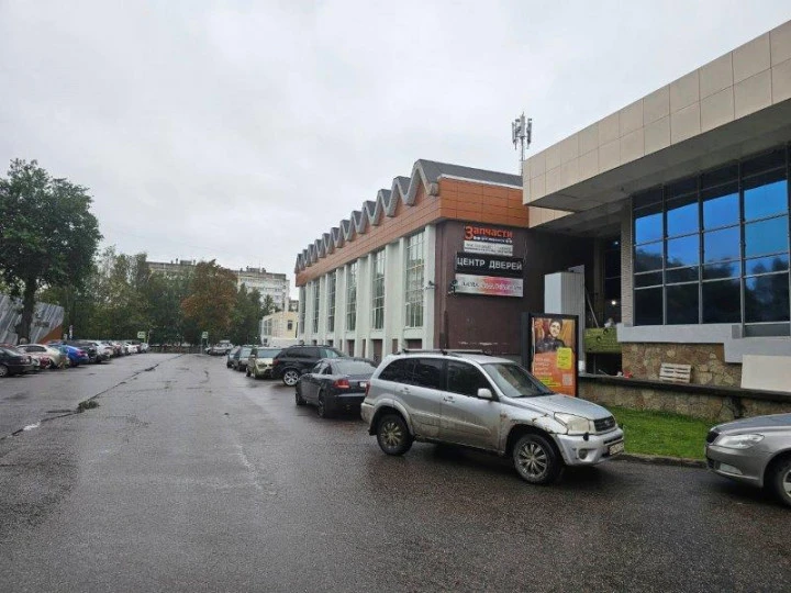 Нежилое помещение  361 кв.м. в г.Кингисеппе
