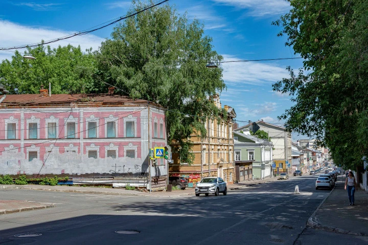 Лот: здание г. Нижний Новгород, ул. Алексеевская, д.37а; здание г. Нижний Новгород, пер. Холодный, д.18/39; здание  г. Нижний Новгород, пер. Холодный, д.18а; здание г. Нижний Новгород, пер. Холодный, д.16.