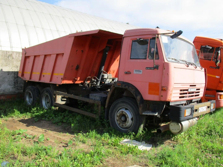 Грузовой самосвал КАМАЗ 65115-32