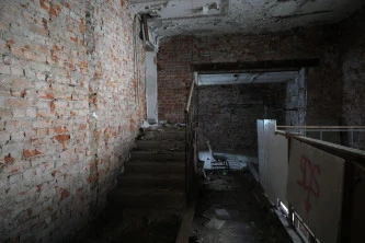 Право аренды здания площадью 1181,1 кв. м в Апраксином дворе.