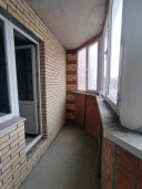 Двухкомнатная квартира площадью 65,9 кв.м, расположенная на втором этаже 10-ти этажного жилого дома в пос. Красково Люберецкого района МО.