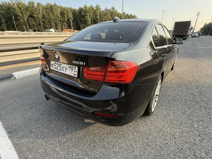 BMW 328I, год выпуска: 2012, VIN X4X3A59400J024955