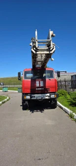 Транспортное средство - Пожарная автолестница.