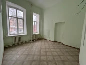 Историческое здание с земельным участком, расположенное по адресу: Ярославская область, г. Ярославль, Московский проспект, д. 43/10
