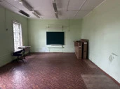 Здание, нежилое, площадь: 346,3 кв. м с земельным участком, площадью 3397 кв.м по адресу: Ярославская область, р-н. Рыбинский, с. Глебово, ул. Школьная, д. 18
