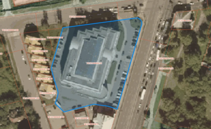 Гостиница 4* в  г. Ярославле, на Московском пр-те, д. 10/15, с земельным участком