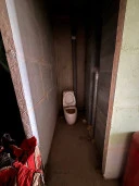 Жилое помещение (квартира), пл. 47,5 кв. м., этаж 4, кад. номер: 50:49:0010103:2329, адрес: Московская обл., г. Звенигород, кв-л Маяковского, д. 19а, кв. 14. В соответствии с выпиской из домовой книги от 13.04.2026, зарегистрированные лица отсутствуют.