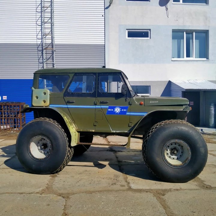 Вездеходное транспортное средство ТРЭКОЛ-39041
