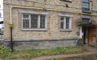 Нежилые помещения, общей площадью 73,4 кв.м, 1-й этаж: Республика Коми, г. Сосногорск, пгт. Войвож, ул. Советская, д.8