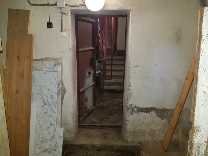 Нежилое помещение 188,6 кв.м. у ст.м. "Площадь Ленина"