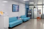 Административное здание банка, площадь 9130 кв. м, кадастровый номер 86:11:0102011:43, а также земельный участок площадь 9135 кв. м, з, кадастровый номер 86:11:0101008:81.