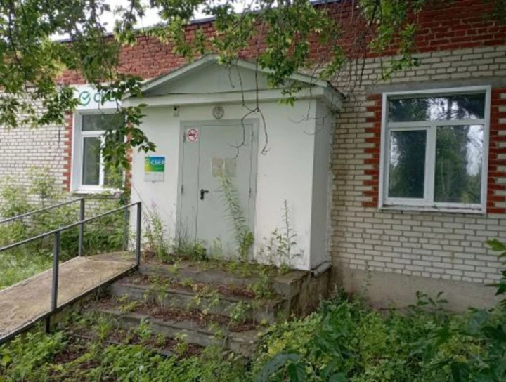Продажа здания площадью 64,9 кв. м с земельным участком площадью 1477 кв. м в с. Голицыно Пензенской области