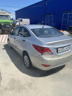 HYUNDAI SOLARIS, 2012 года