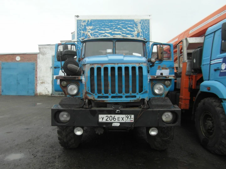 Автомобиль лаборатория на шасси УРАЛ-4320-1951-40
