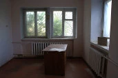 Земельный участок площадью 2074 кв.м., здания (4 шт.) и сооружения (2 шт.), расположенные по адресу: Липецкая область, Лев-Толстовский район, Л.Толстовский с/с, п. Лев Толстой, ул. М. Горького, д.6