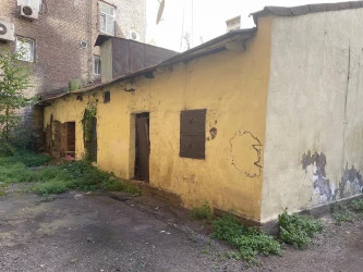 Здание 63,7 кв.м с участком на Марата