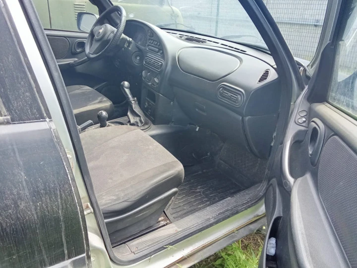 Автомобиль CHEVROLET NIVA, 2011 г/в