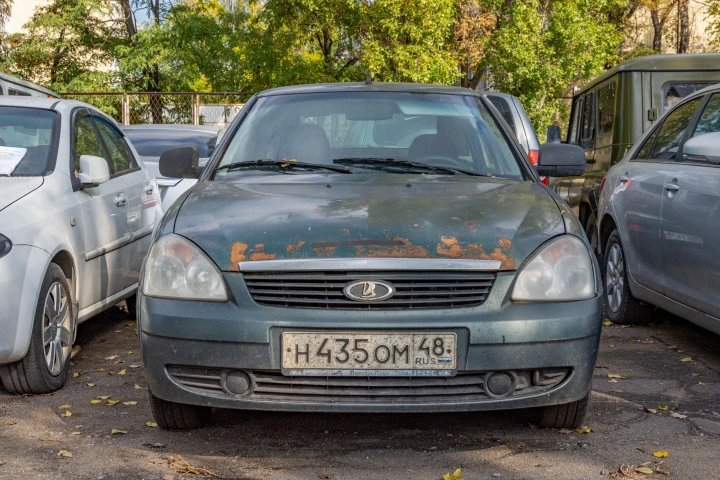Легковой автомобиль, марка, модель ТС: Lada, 217230 Lada Priora, 2011 года выпуска; идентификационный номер (VIN): XTA217230C0186855