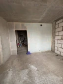 Жилое помещение (квартира), пл. 70,8 кв. м, этаж 4, кадастровый № 50:49:0010103:2328, местоположение: МО, г. Звенигород, кв-л Маяковского, д. 19а, кв. 12. В соответствии с выпиской из домовой книги от 13.04.2026, зарегистрированные лица отсутствуют.
