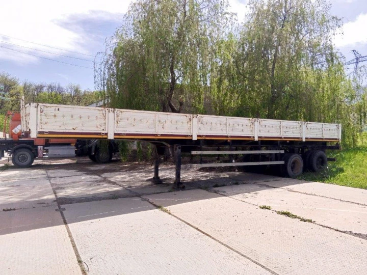 Полуприцеп тяжеловоз ЧМЗАП-9906