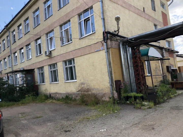 Нежилое помещение 66 кв. м, расположенное по адресу: Московская область, Одинцовский район, г. Кубинка, Наро-Фоминское шоссе, д. 9, пом. 5