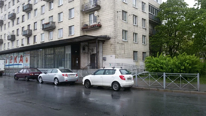 Нежилое помещение 99,4кв.м. на Гаванской ул.