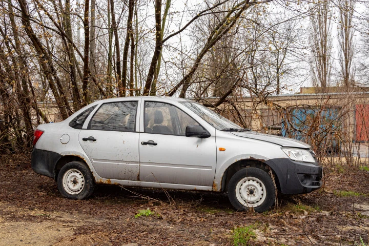 Легковой автомобиль марка, модель ТС: LADA, 219060 LADA GRANTA, 2012 года выпуска, идентификационный номер (VIN)  XTA219060DY016802, цвет кузова  серебристый по адресу: Липецкая обл., г. Липецк, пр. Поперечный, д. 4А