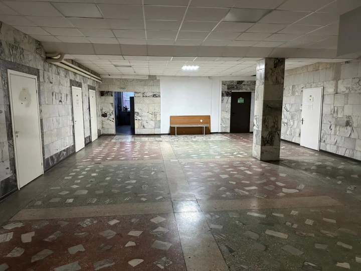 Продаются 14 (Четырнадцать) Нежилых помещений, г. Барнаул, ул. Трактовая, дом 2Л