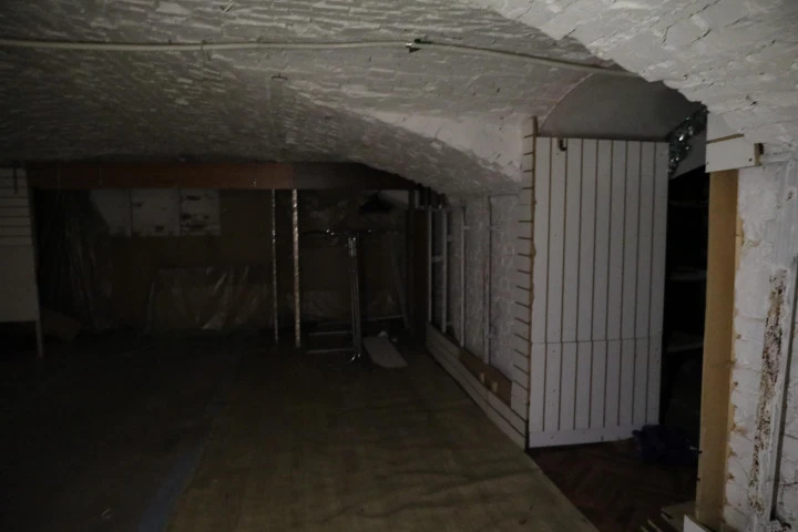 Право аренды помещения площадью 343,4 кв. м в Апраксином дворе