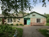 Здание, площадь 257 кв. м, земельный участок, площадь 4081 кв. м: Ярославская область, Рыбинский р-н, д. Волково (Огарковская с/а), ул. Молодежная, д. 11