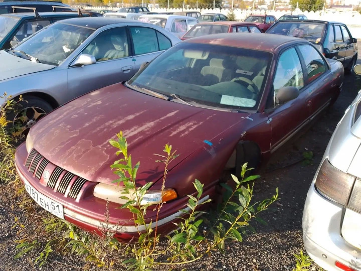 Транспортное средство – Chrysler	Год выпуска – н/д
Цвет кузова – красный	Государственный регистрационный знак- А787ЕН51
(VIN – нет данных)