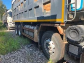 Специализированный, автомобиль - самосвал FAW J6, 2023, Идентификационный номер: LFWMXXRX6P1F02805, принадлежащий Продавцу на праве собственности, что подтверждается Договором купли-продажи № ОВ/Ф-330590-03-01-С-01 от 01.09.2023 г.